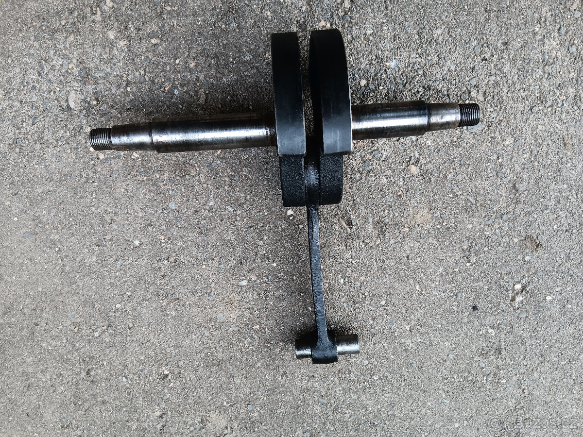 Klikový hřídel Jawa Robot