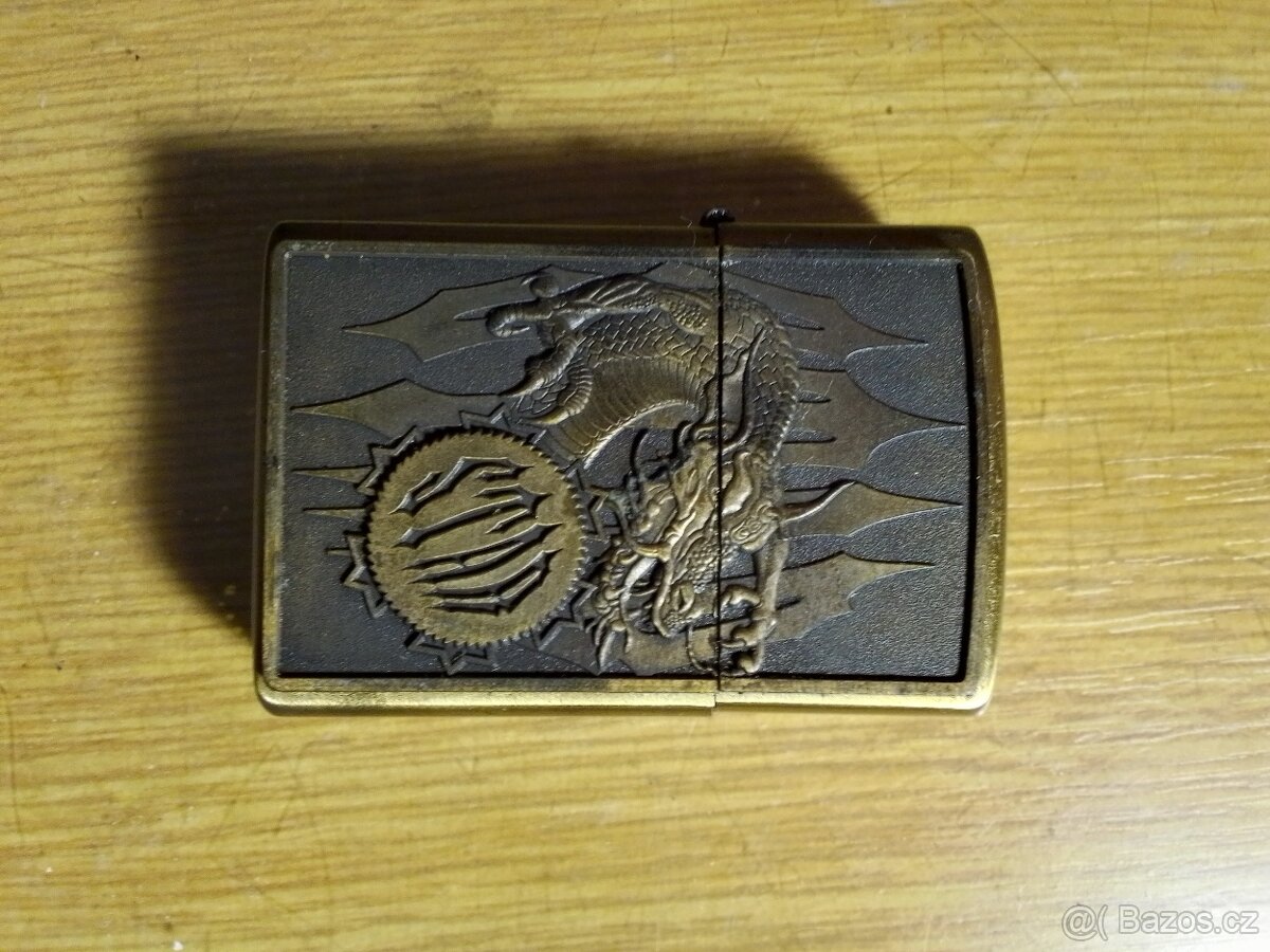 STARÝ BENZÍNOVÝ ZAPALOVAČ STAR SINCE 1988