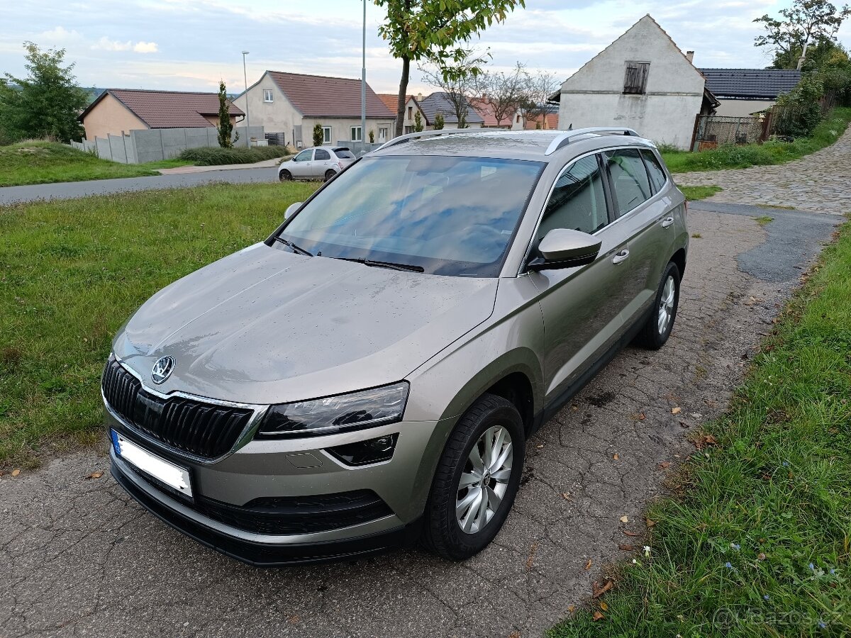 2018 Karoq 1,5TSI 110kW, 98Tkm, ČR původ, 1.maj.