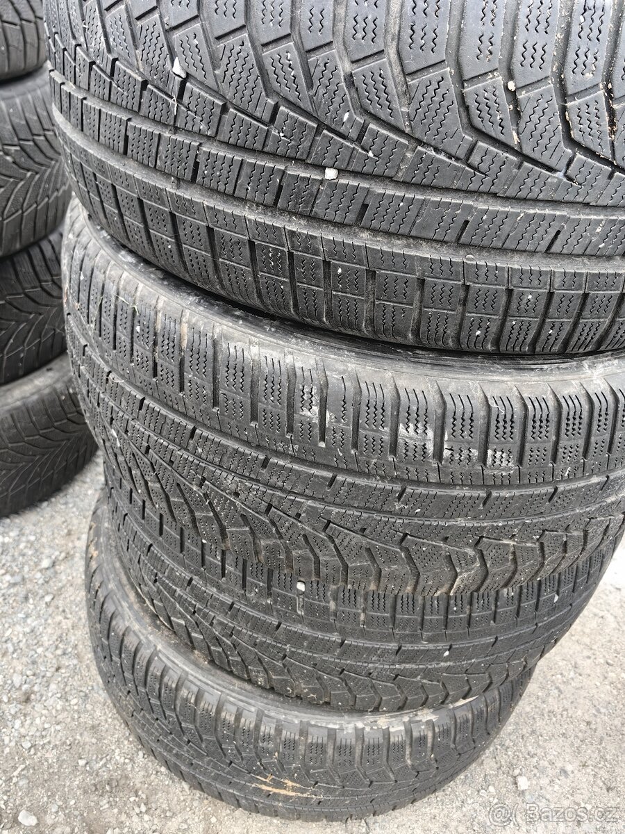 Zimni pneumatiky HANKOOK 235/50/19