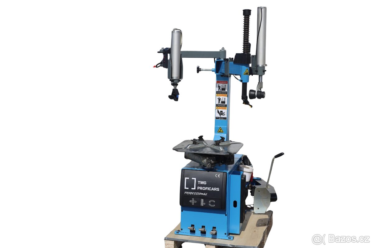 Zouvačka poloautomatická s dvěma rameny