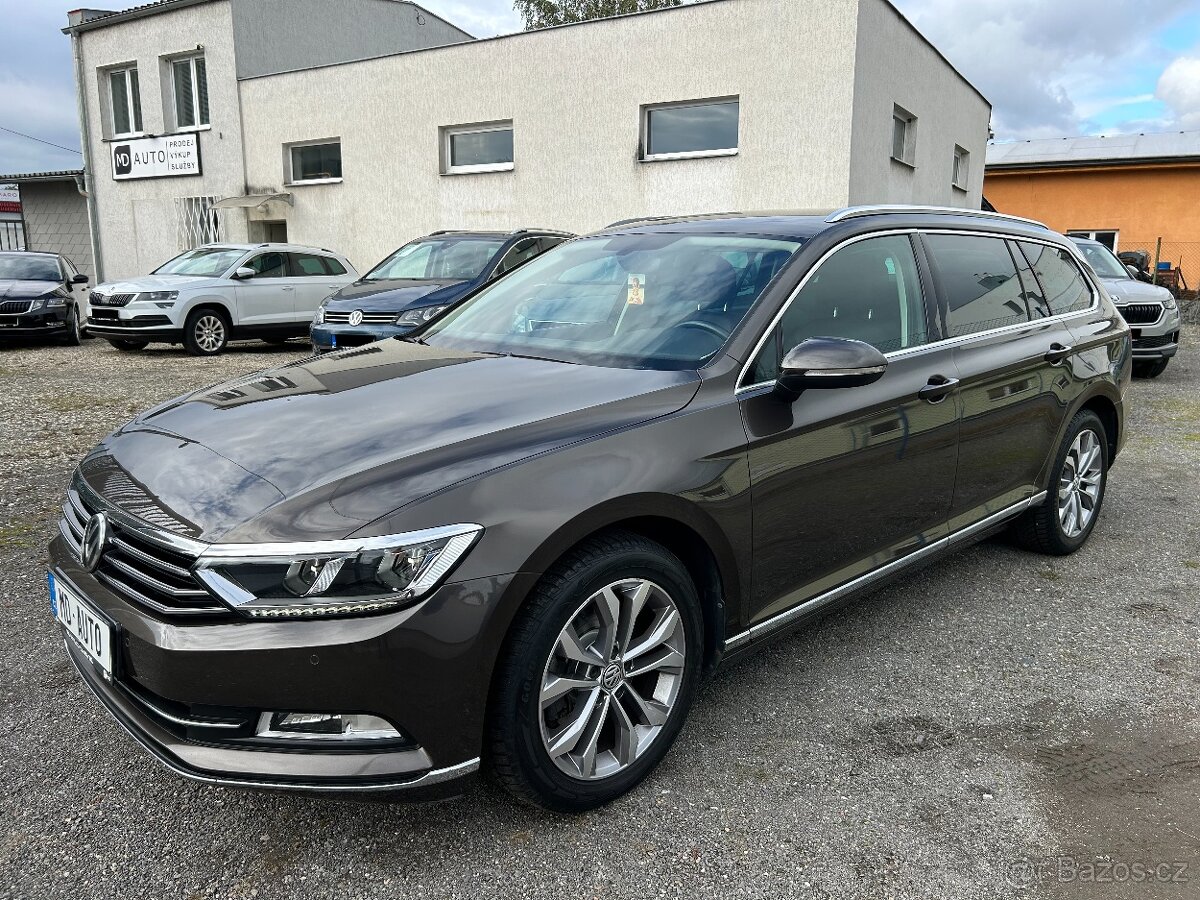 VW PASSAT B8 2.0TDI 110KW COMBI 111TKM HIGHLINE ČR DPH KŮŽE