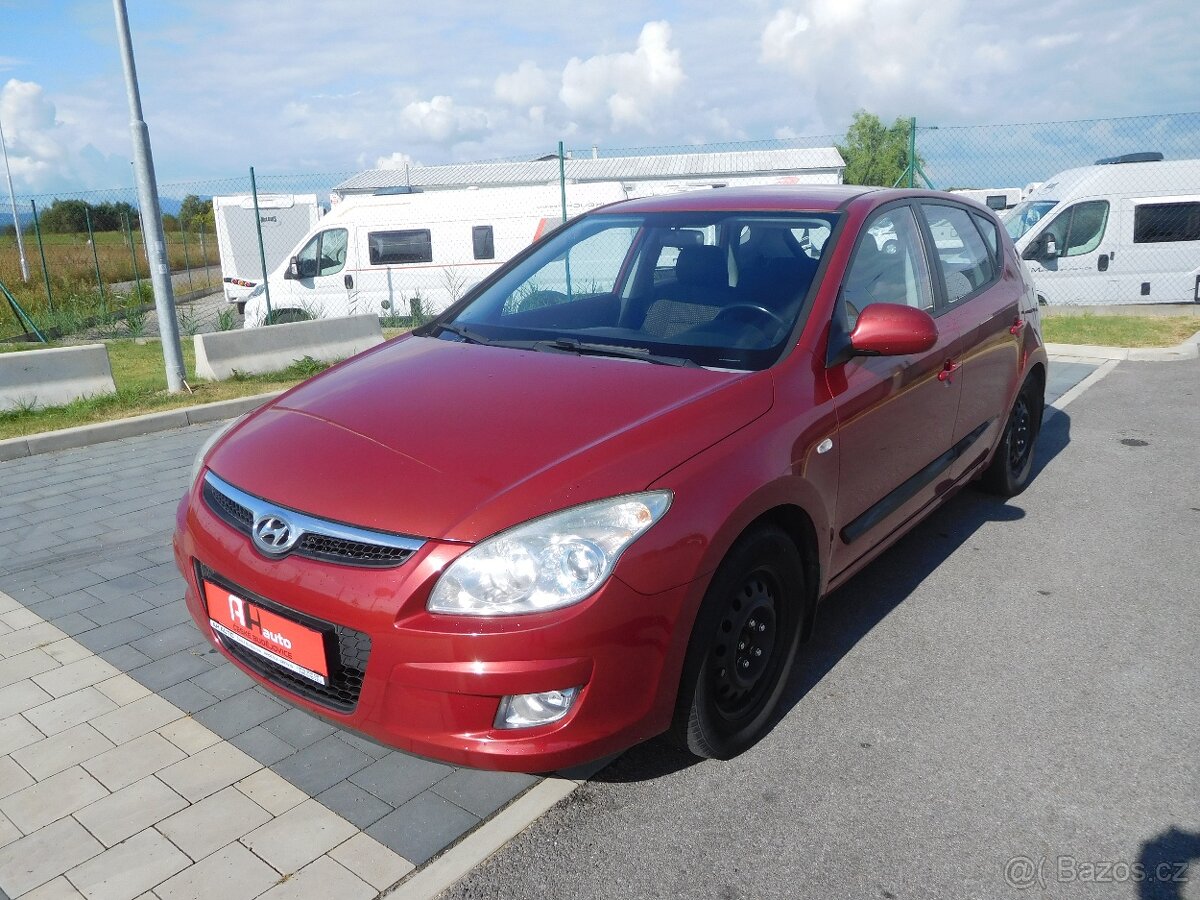 Hyundai i30 1.4i 16V Comfort, 80 kW, Aut. Klima