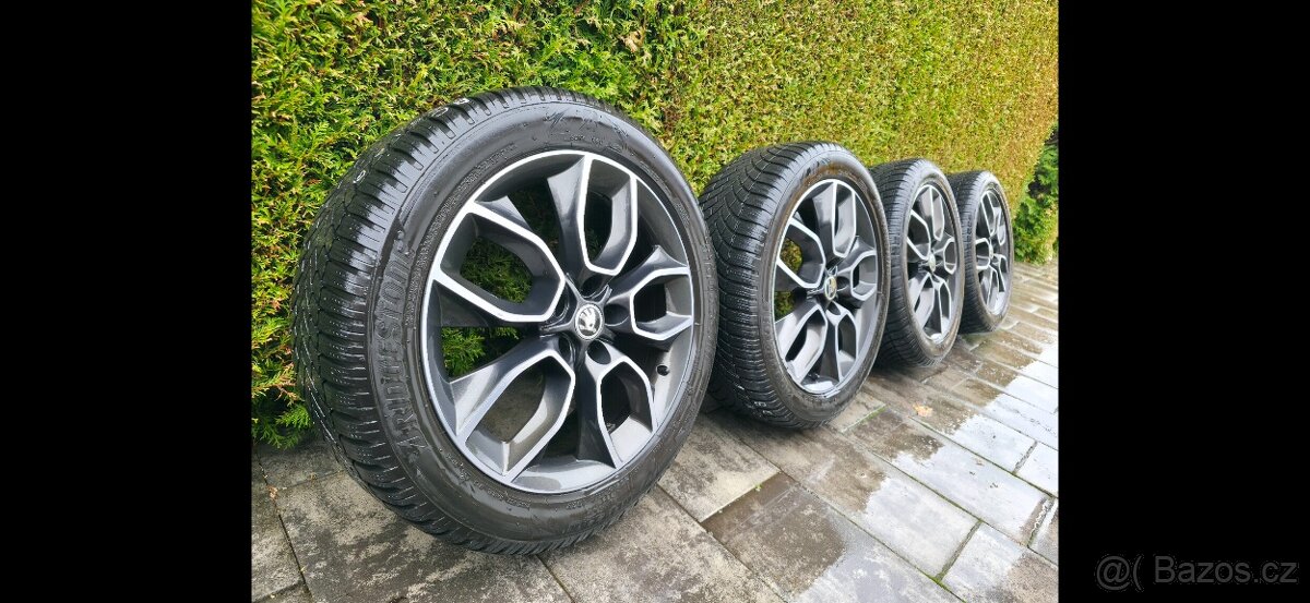 Prodám sadu 4 zimních kol 235/50 R19