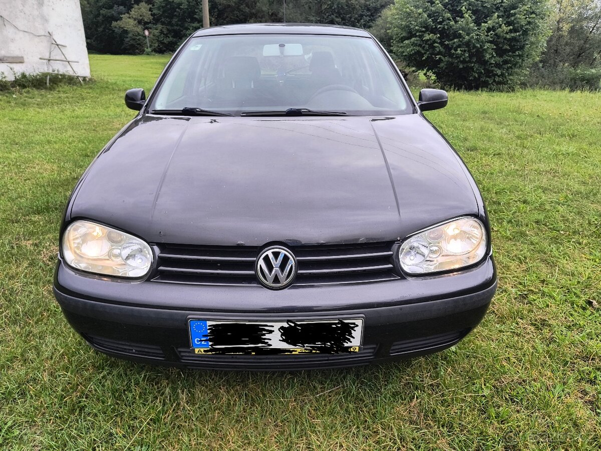 ND Volkswagen Golf IV 1.4 16v AXP,barva LC9Z