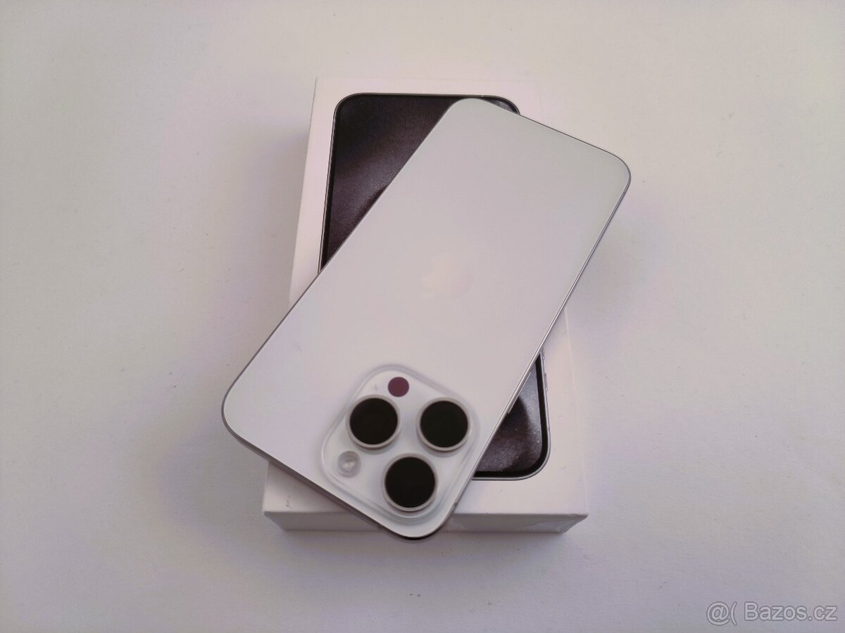 apple iphone 15 PRO 128gb White Titanium / Batéria 100%