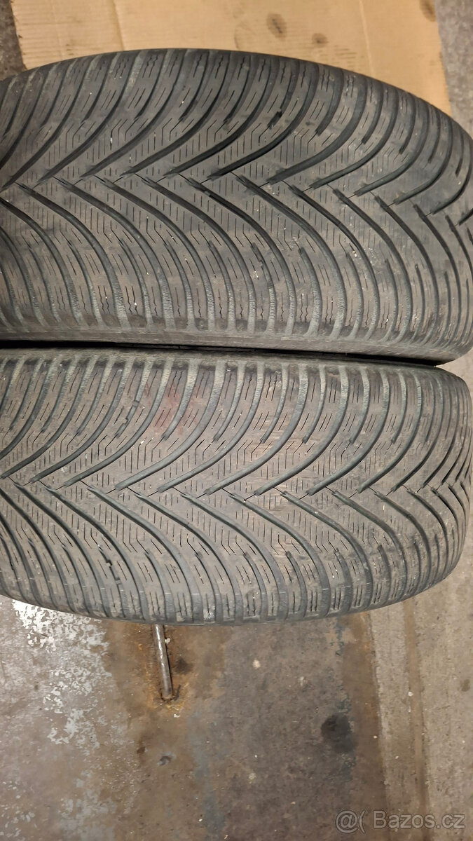 2ks zimních pneu Kleber 235/45 R17