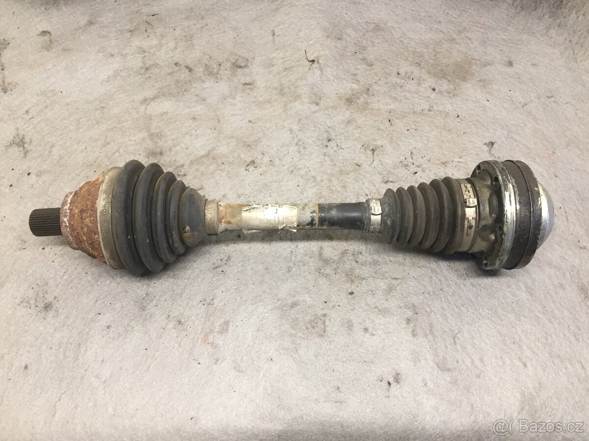 ŠKODA OCTAVIA 2 2.0TDI 103KW - LEVÁ POLOOSA 1K0 407 271 BJ