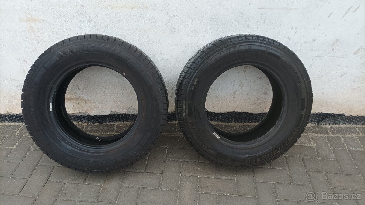 Michelin Agilis 235/65 R16C