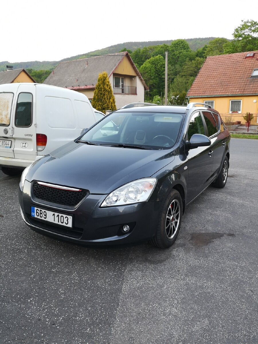 Kia ceed crdi 85kw r.v.2008