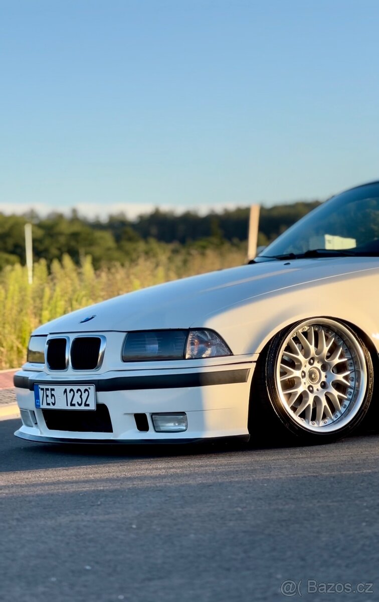 BMW E36 318is coupe airride