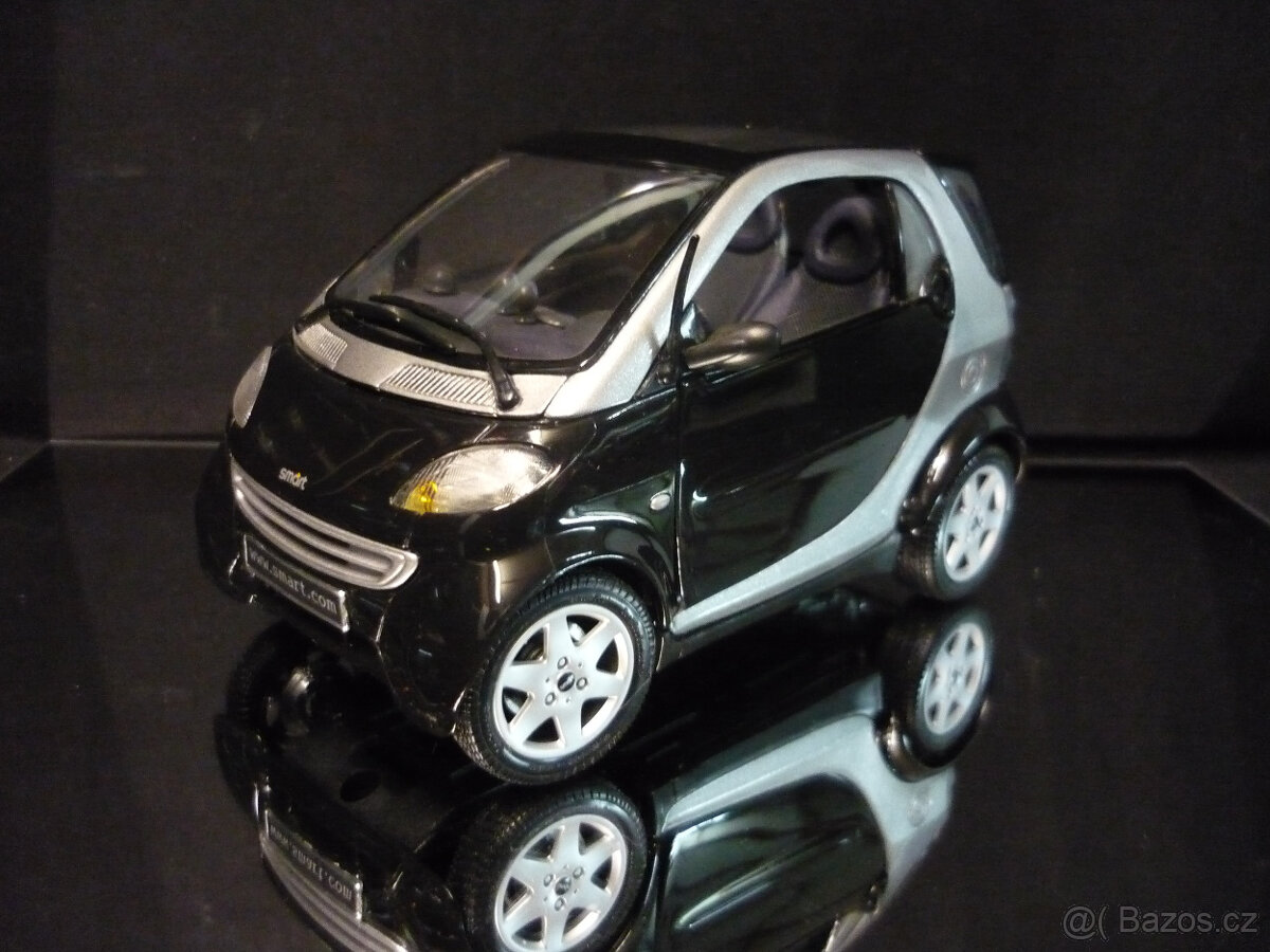 Smart Coupe Maisto 1/18