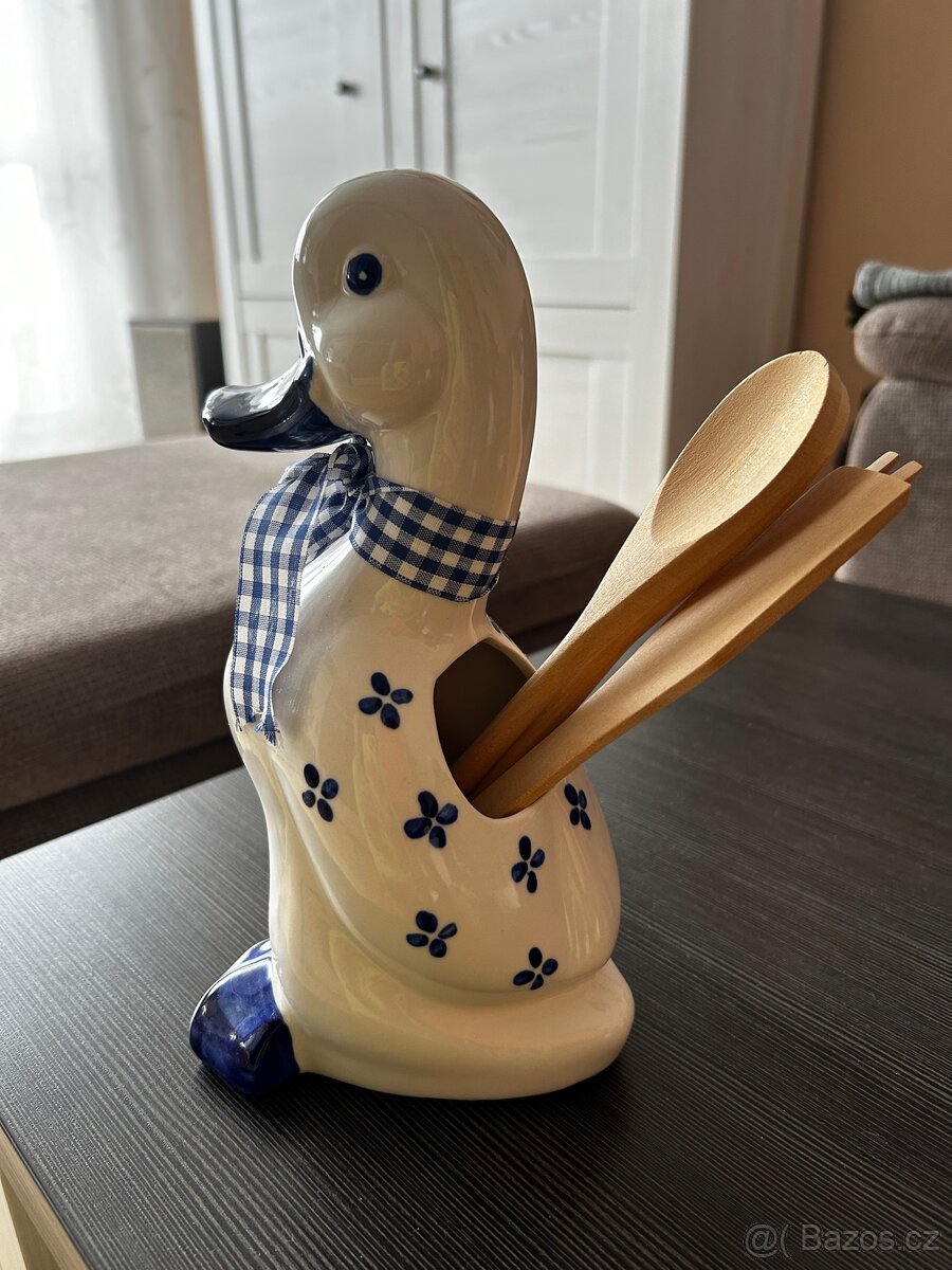 Porcelanova kacenka