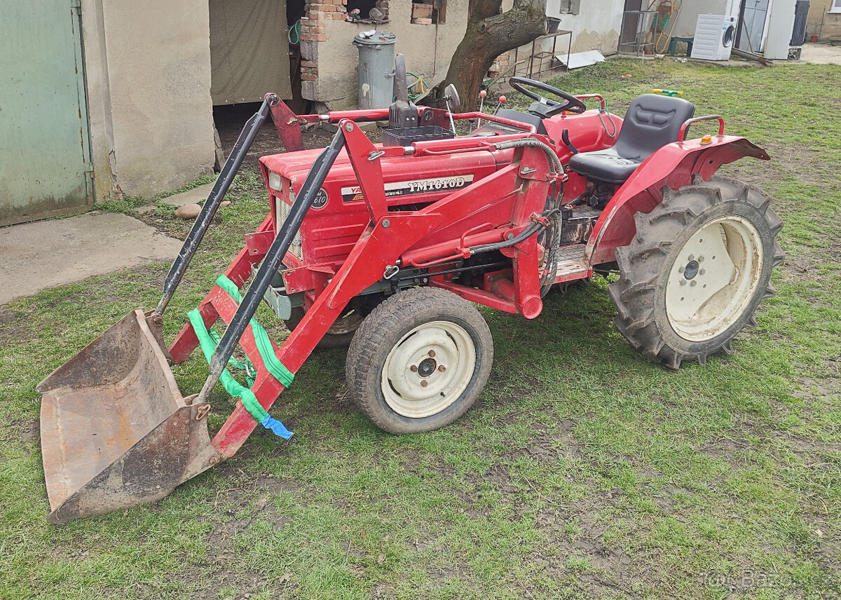 Japonský malotraktor Yanmar 1610d 4x4 s nakladačem