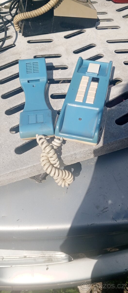 Americký mobily