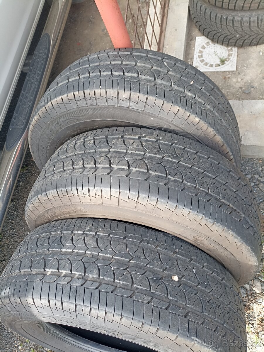 225/70r15