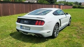 Ford Mustang GT Premium