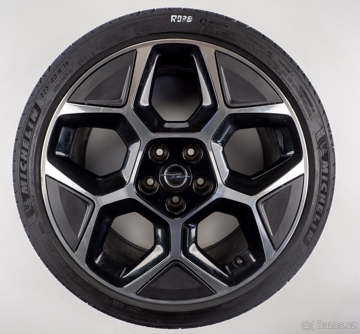 Opel Astra - Originání 18" alu kola - Letní pneu