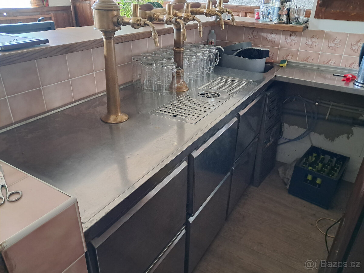 Chlazený nerezový výčepní pult,zachlazený stůl,gastro