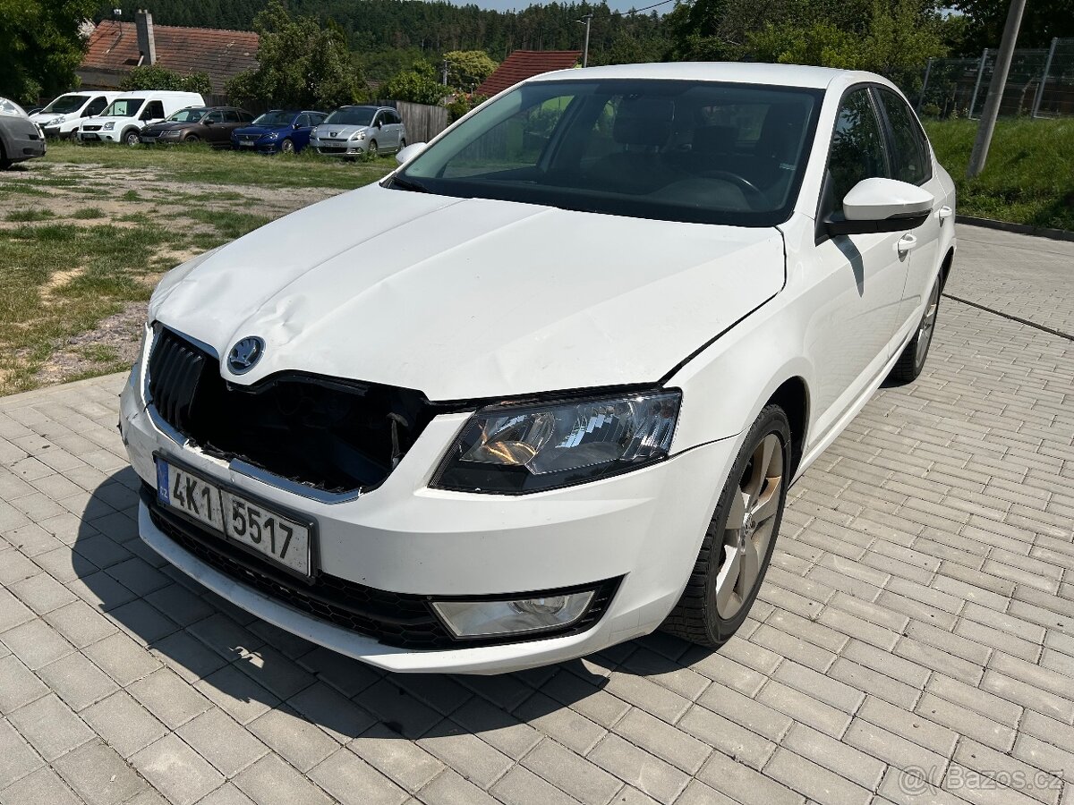 Škoda Octavia 1.6 TDI 7/2013 / NAVIGACE