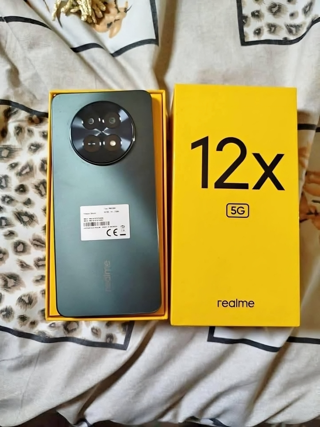 Realme 12 x 5G 6/128GB (Rozbaleny)