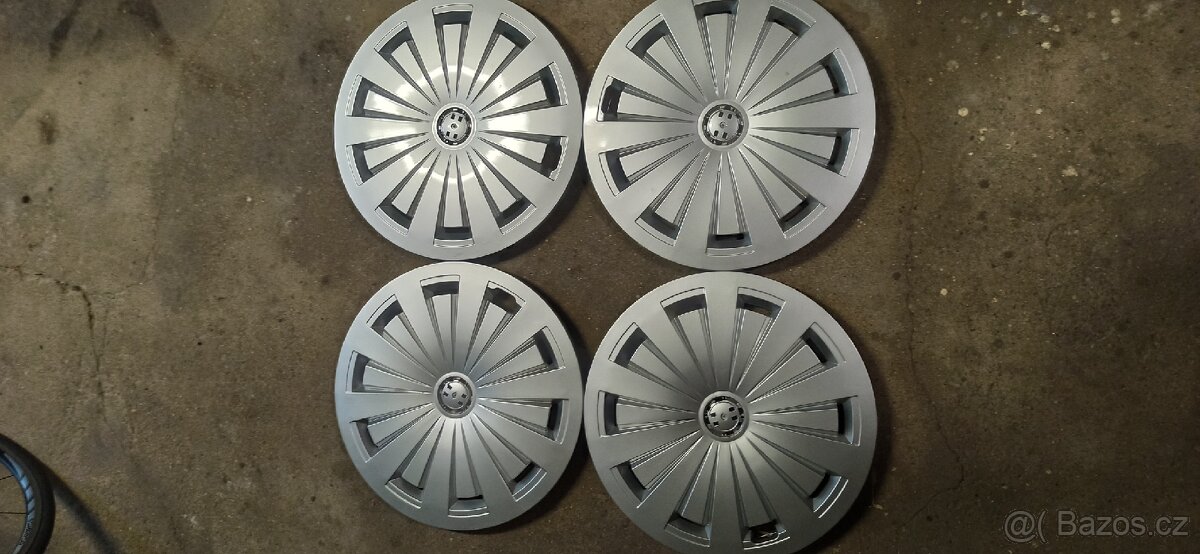 16" Audi poklice 8W0.601.17 4 ks bez pokliček