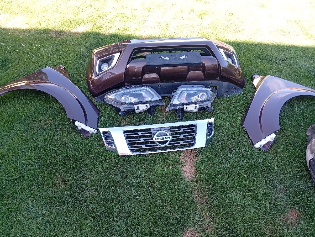 NISSAN NAVARA D23 RV 2021 PŘEDEK, KAPOTA NÁRAZNÍK
