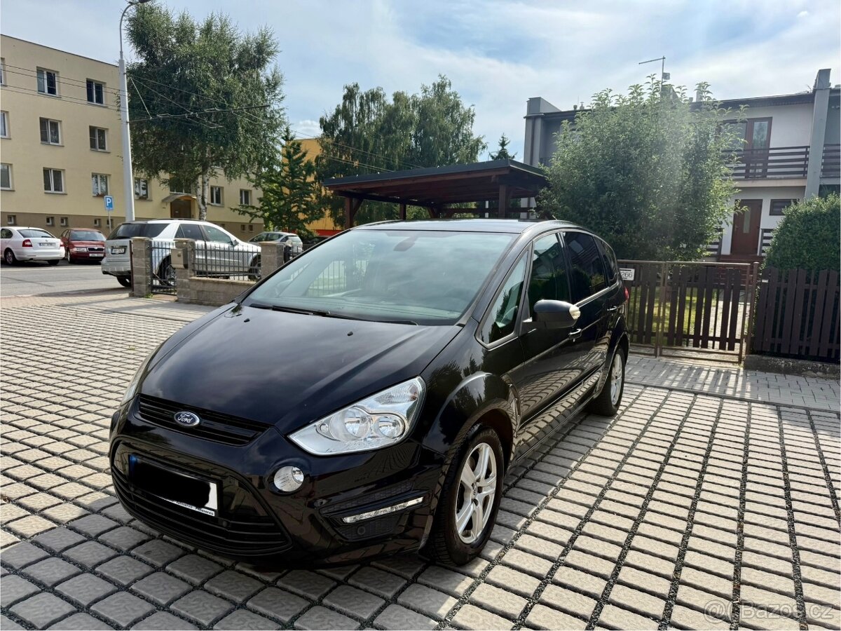Ford S-Max 2015 2.0 Tdci 230 000km, pěkný stav
