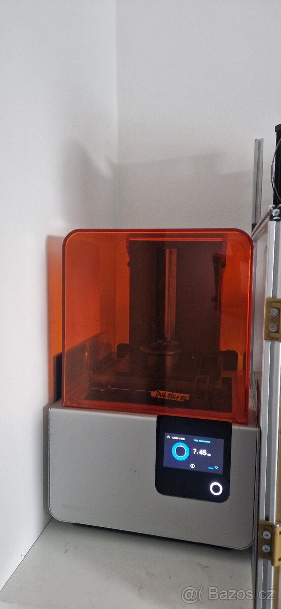 Formlabs 2 plus vany,hlavy,resiny a vytvrzovačka
