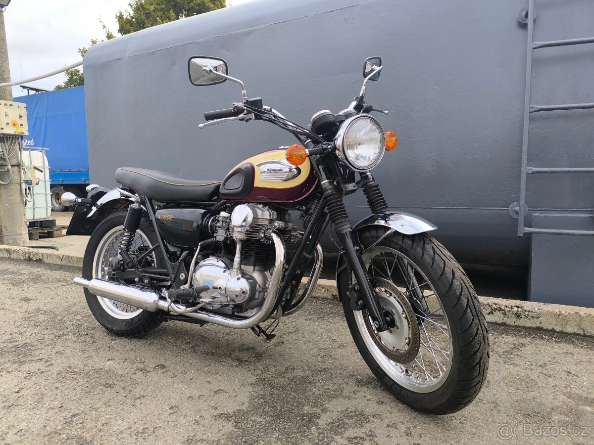 Kawasaki  W 650 TOP STAV