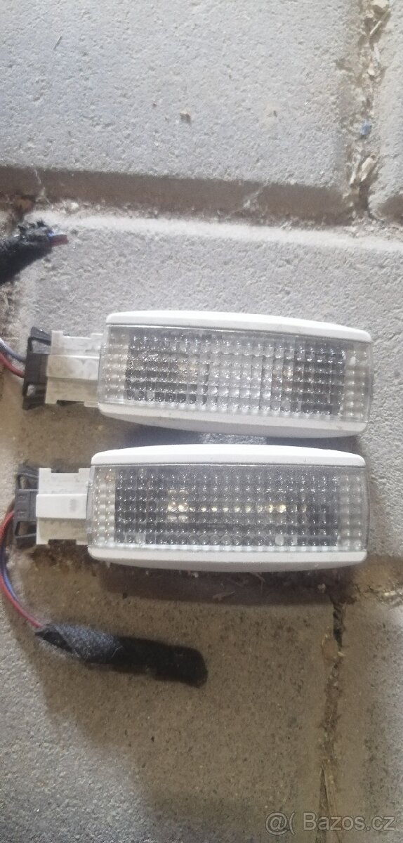 Osvětlení interiéru Octavia Superb. Cena za kus