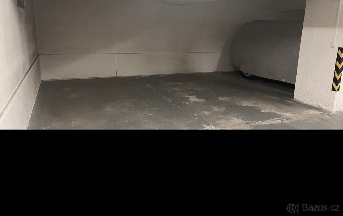 Peškova garážové stáni