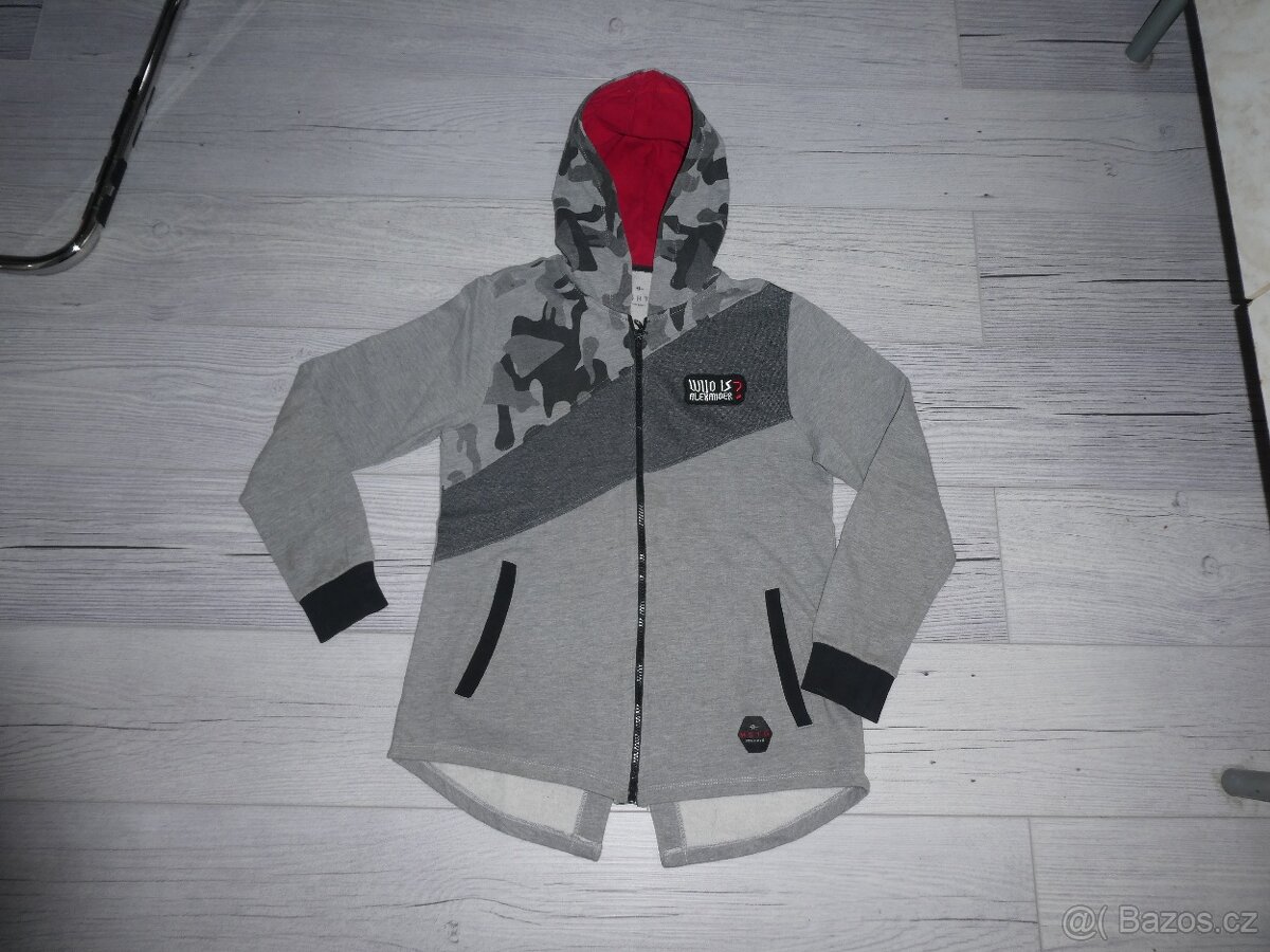 Chlapecká šedá mikina s kapucí na zip na 14 let zn. HASHTAG