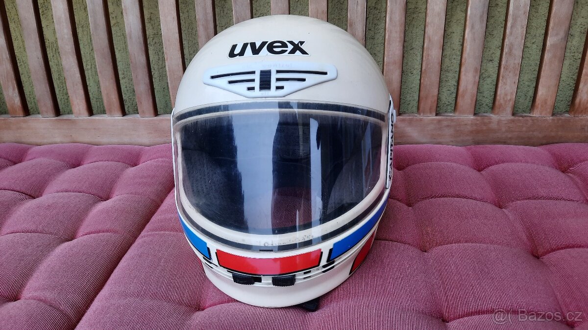 UVEX Capitano integrální přilba vel.L