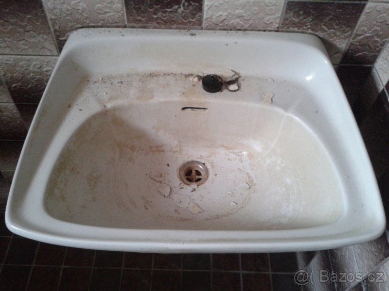 Starší používané umyvadlo - 58x44cm - 2kusy