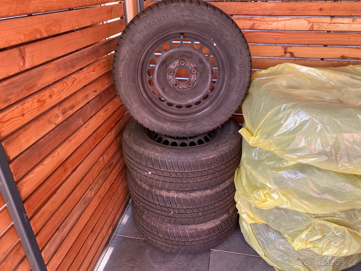 Zimní kola 195/65/15 Mercedes