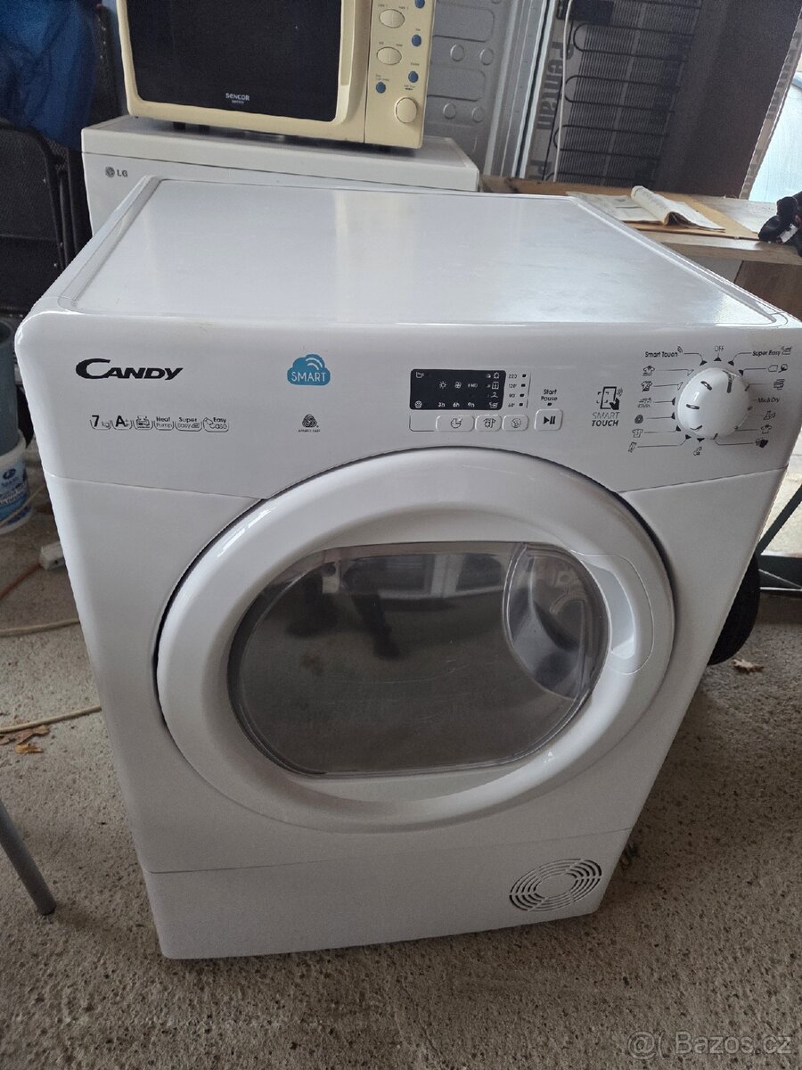 Sušička prádla Candy smart na 7kg