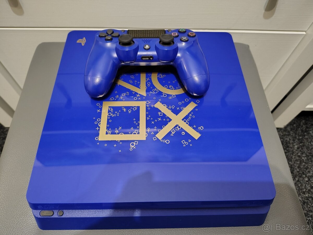 PlayStation 4