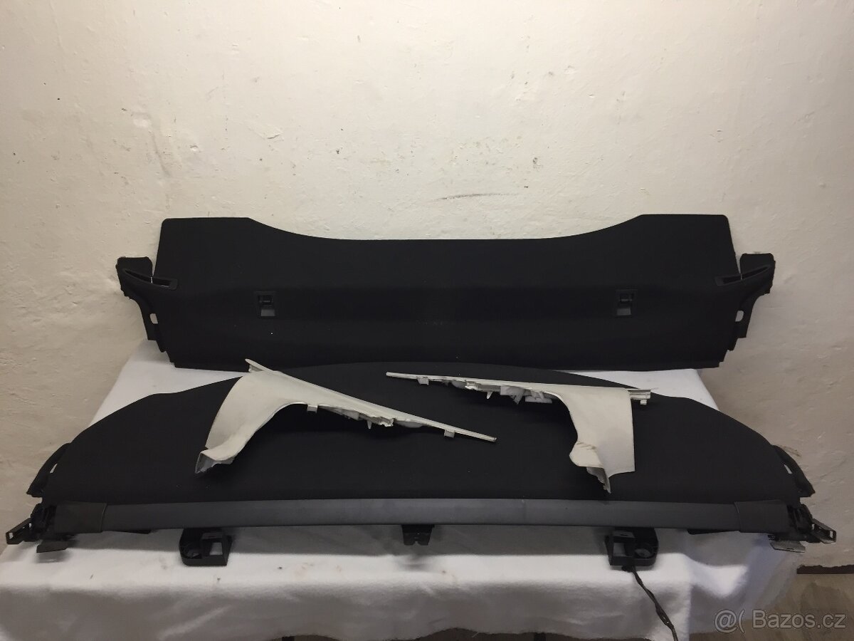 VW PASSAT CC 2008-2016 -ELEKTRICKÁ ROLETA ZADNÍHO SKLA