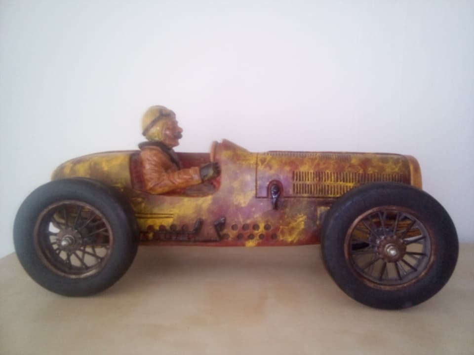 model AUTO VETERÁN kabriolet 2