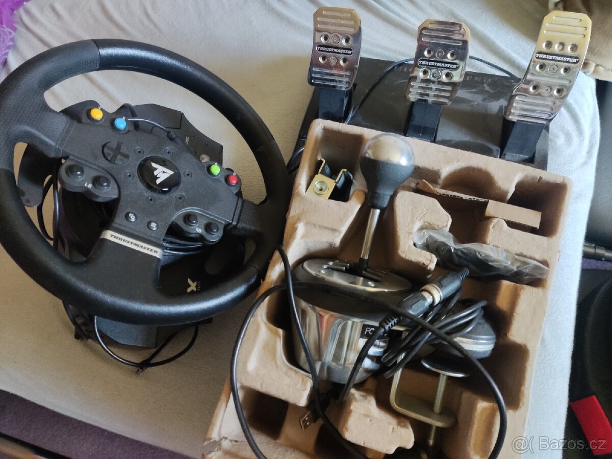 Thrustmaster TMX Force Feedback + řadící páka (7+R)
