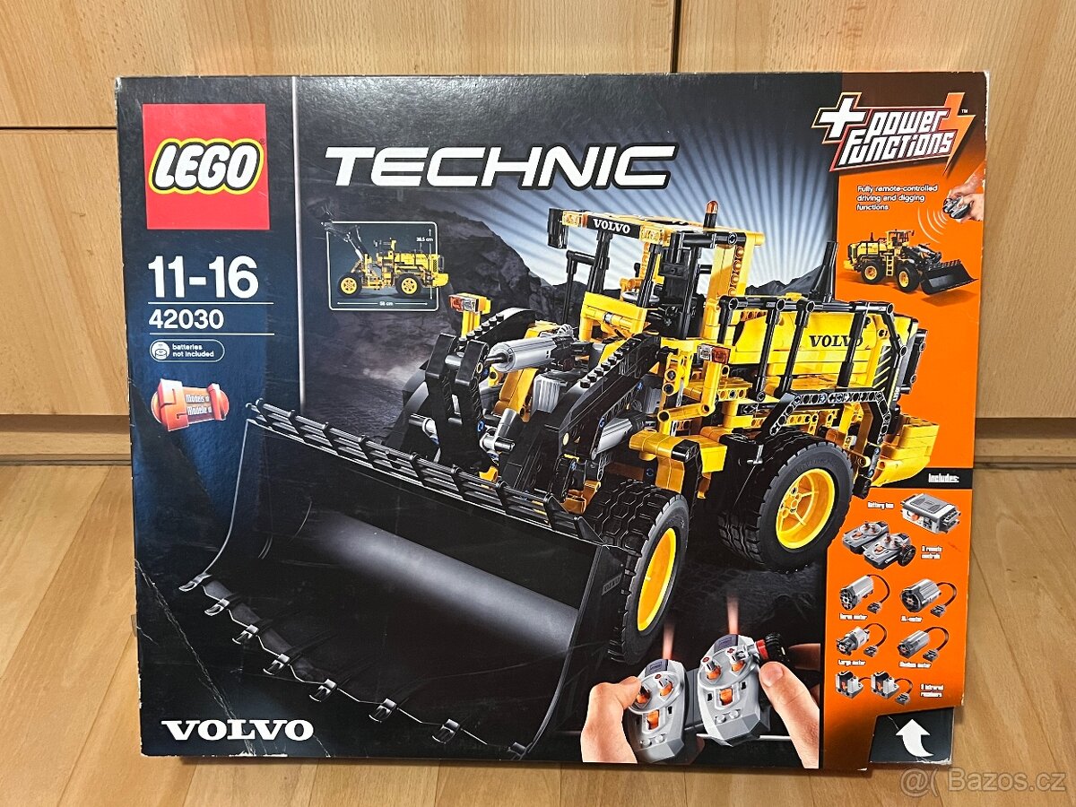 Lego technic 42030 Kolový nakladač