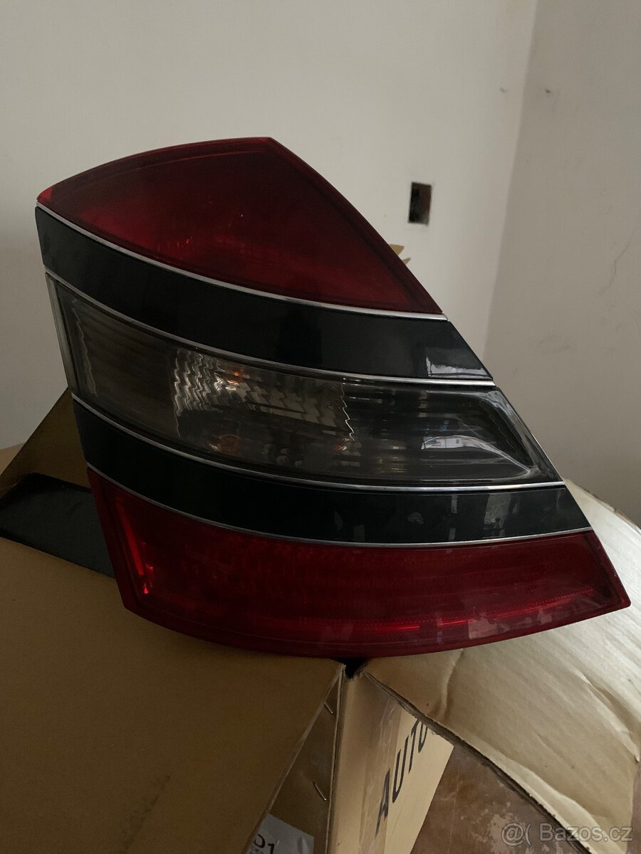 Světla mercedes s Klasse w221