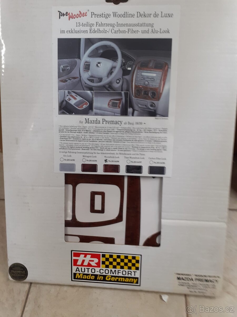 Dekor přístrojů Mazda