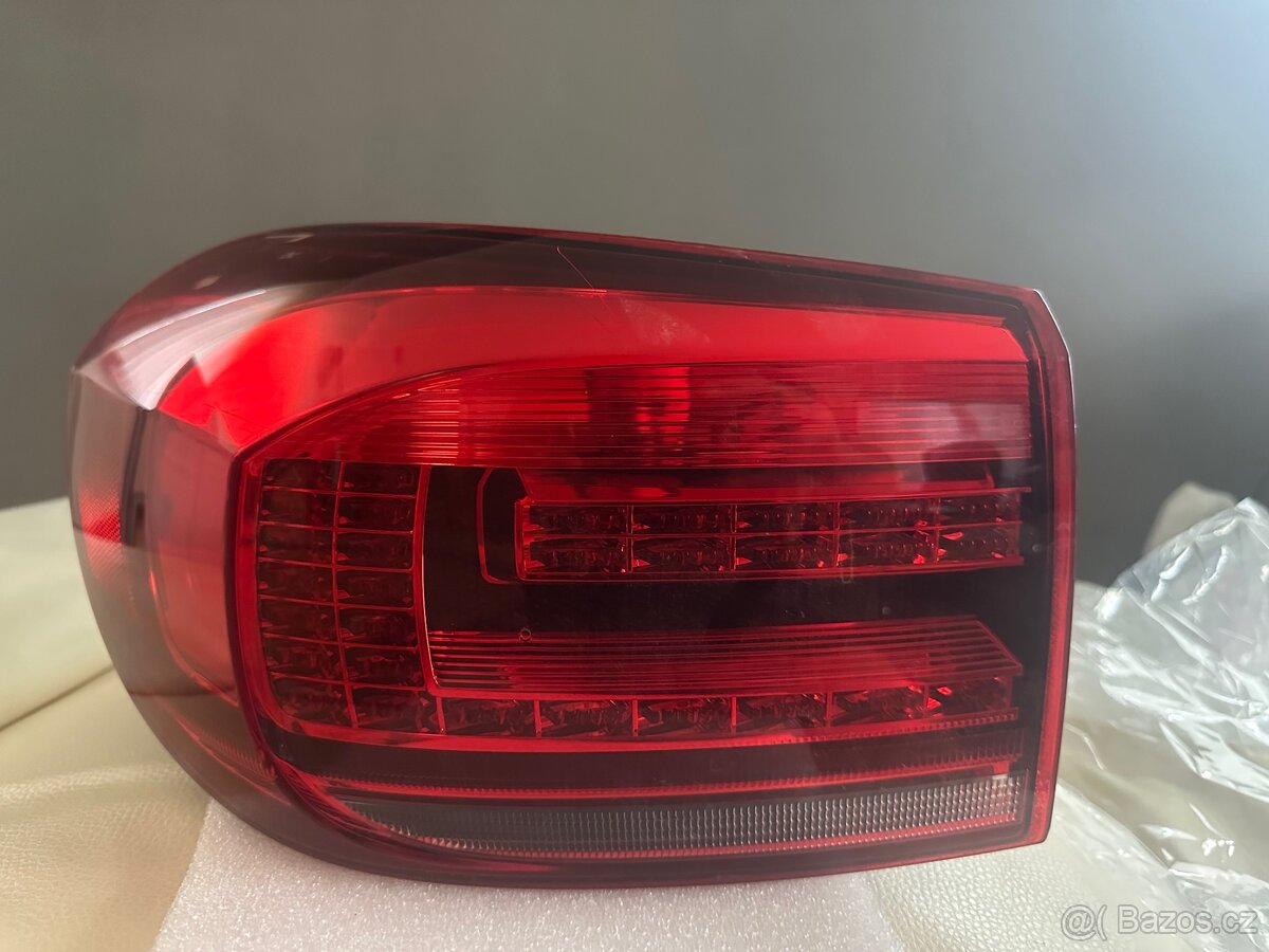 Levé zadní vnější světlo VW Tiguan