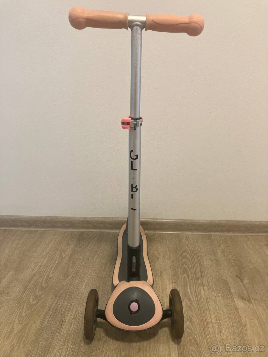 Dětská koloběžka Globber