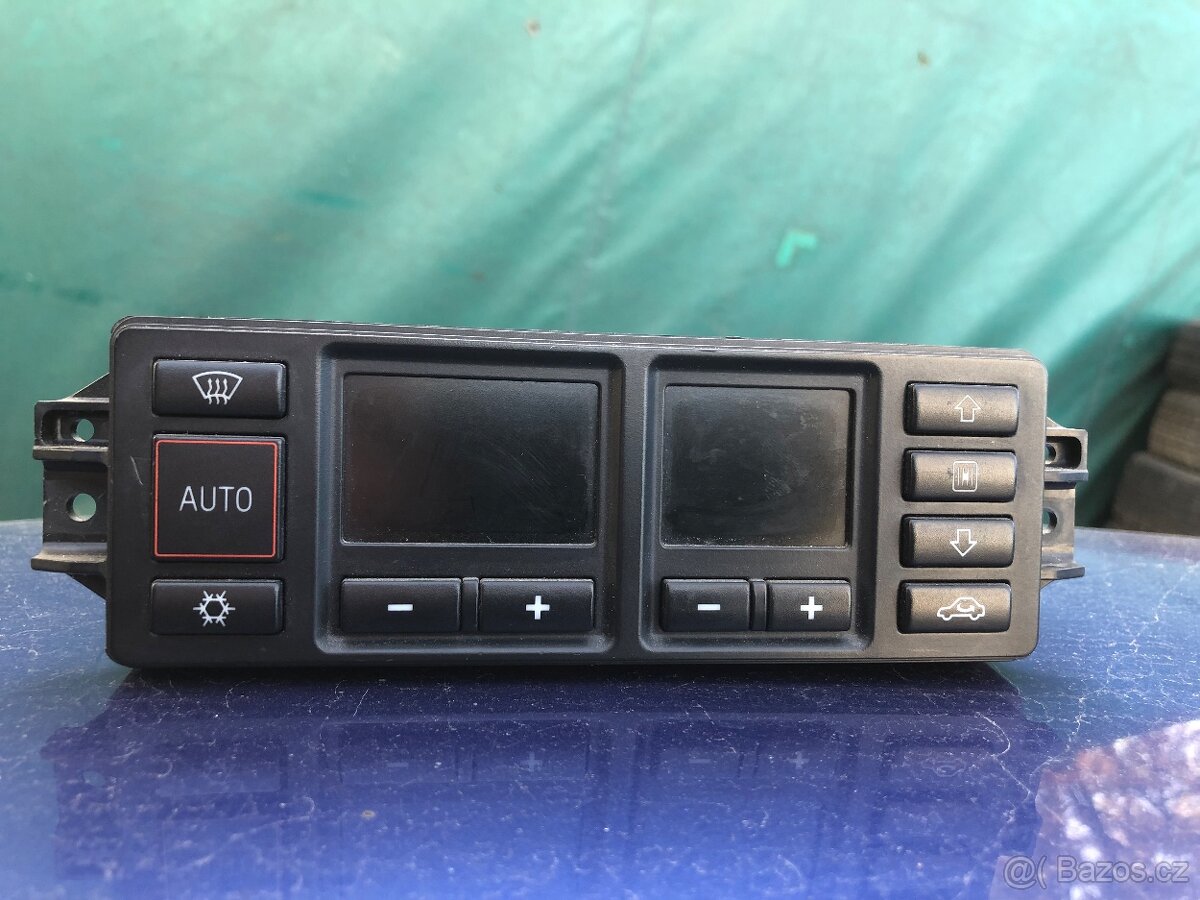 Ovládací panel klimatizace Audi A3