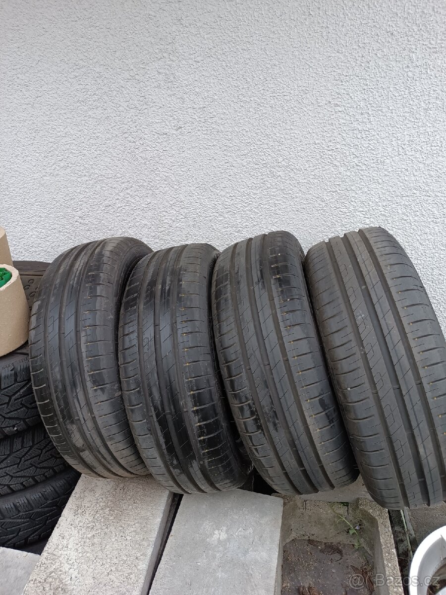 Prodám 4x letní pneu 195/55/R16