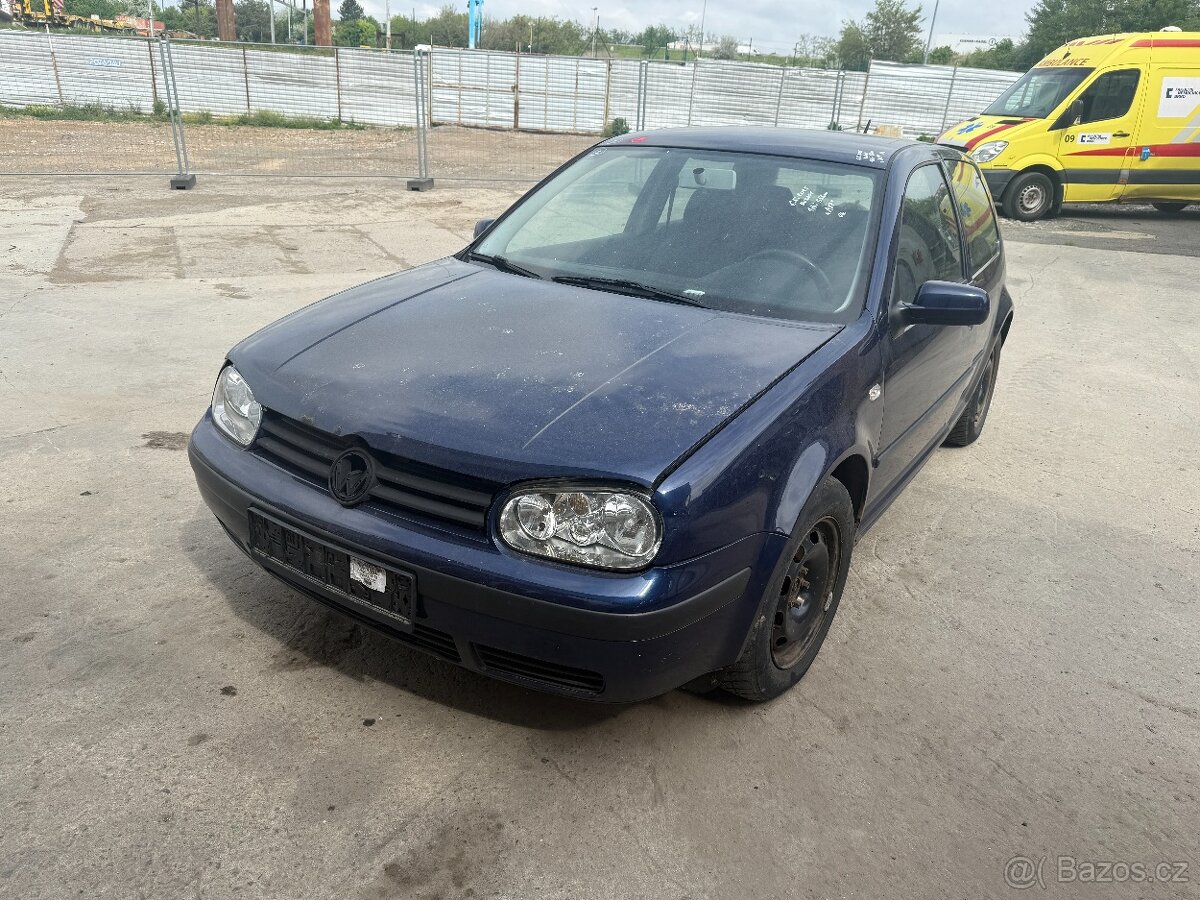 Náhradní díly - Volswagen Golf 4, 1.4i 55kW r.v. 2001