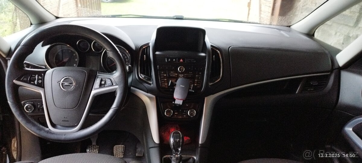 Opel zafira C tourer 1.6cdti 100kw